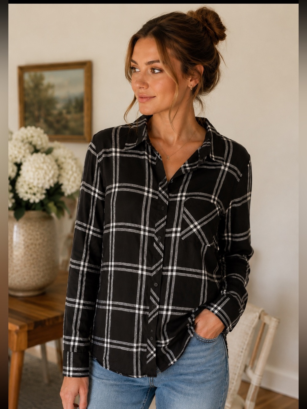 Time and Tru Black and White Plaid Button-Up Shirt